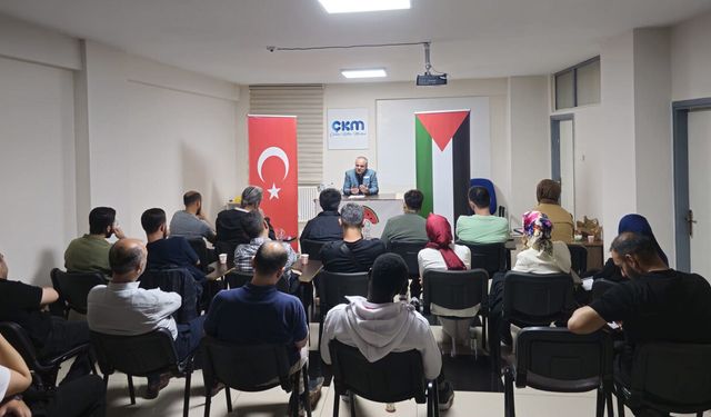 Filistin panelinde vicdan ve dayanışma çağrısı