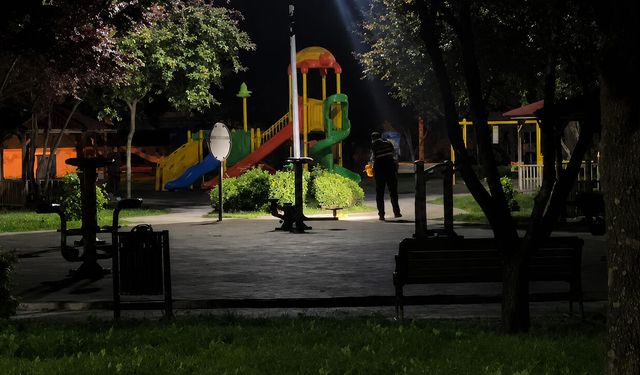 Parkta çıkan kavga silahlı çatışmaya dönüştü! Çorum’da 2 kişi kurşunların hedefi oldu
