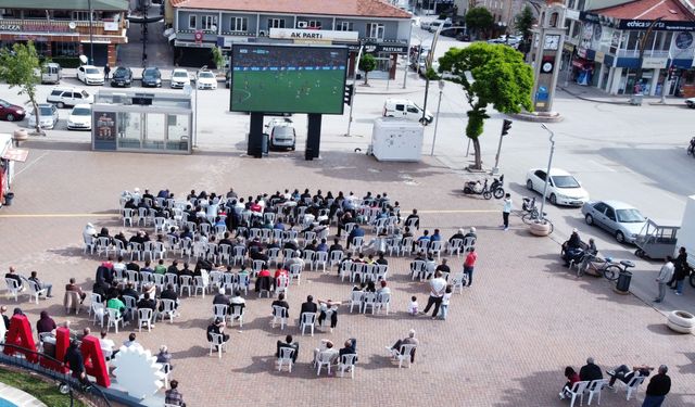 Alaca'da milli maç heycanı