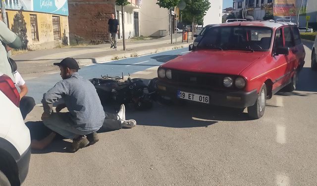 Motosiklet kazası korkuttu: 1 kişi yaralandı