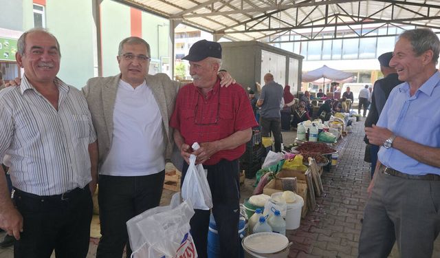 Başkan Ünlü’den pazar esnafına teşekkür