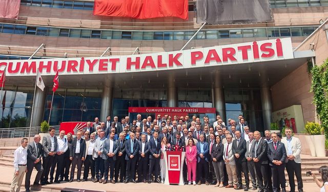 CHP’de 74 il başkanından kurultay çıkışı
