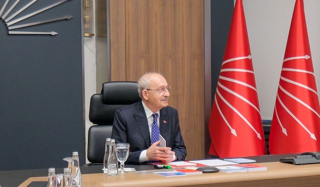 CHP'de yeni dönem başladı: İlk toplantının fotoğrafları paylaşıldı