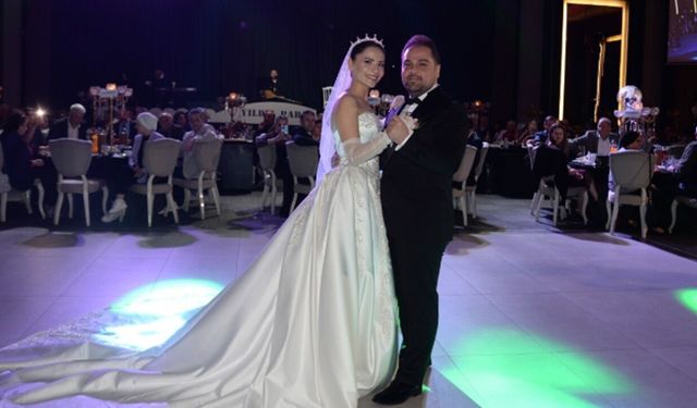 Dr. Özgenur Özen ile Dr. Berkay Özkan hayatlarını birleştirdi