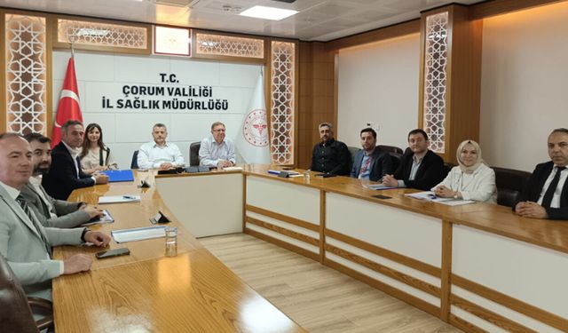 Erol Olçok Hastanesi'nde hizmet değerlendirme toplantısı yapıldı
