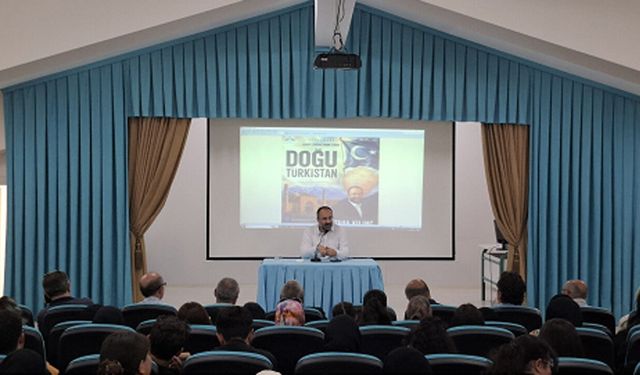 Doğu Türkistan’ın Sesi Çorumlu Gençlerin Yüreğinde Yankılandı