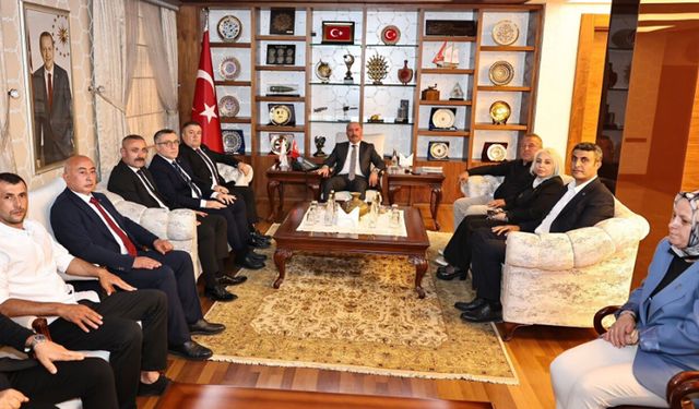 Anahtar Parti’den Vali Çalgan’a nezaket ziyareti
