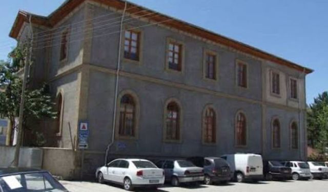 Misak-ı Millî İlkokulu Kütüphaneye Dönüştürülecek