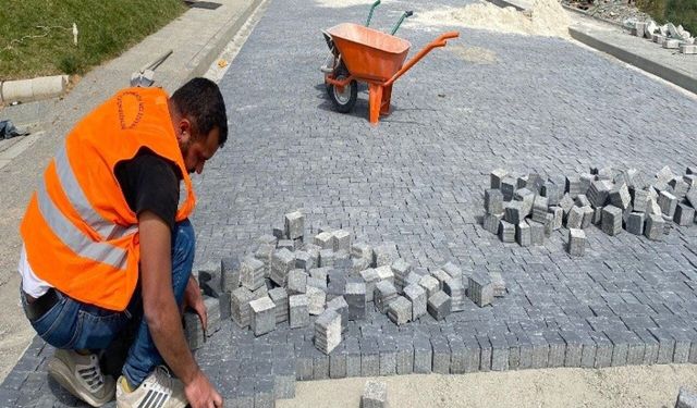 Sungurlu Belediyesi Tretuvar Yenilenme İşi Yaptıracak