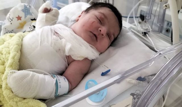 Henüz 20 günlüktü… Orhan bebek son yolculuğuna uğurlandı