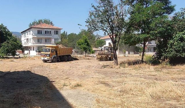 Osmancık’ta yangın riskine karşı temizlik