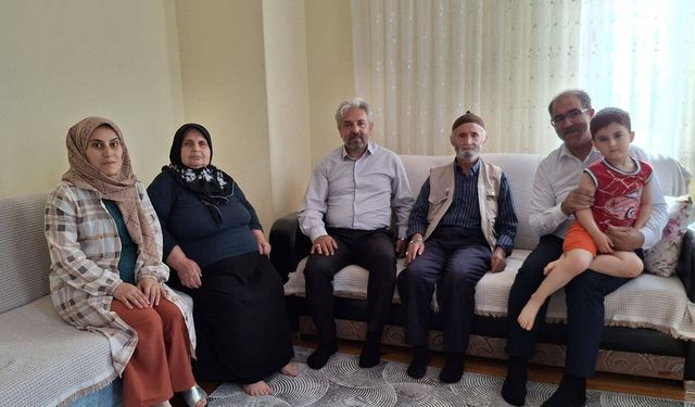 Kıbrıs gazisi Abdullah Coşkun'a anlamlı ziyaret