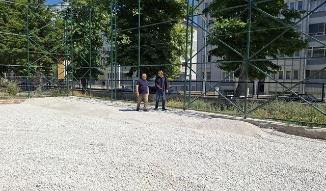 Çorum’daki okullara 31 yeni sentetik futbol sahası yapılacak