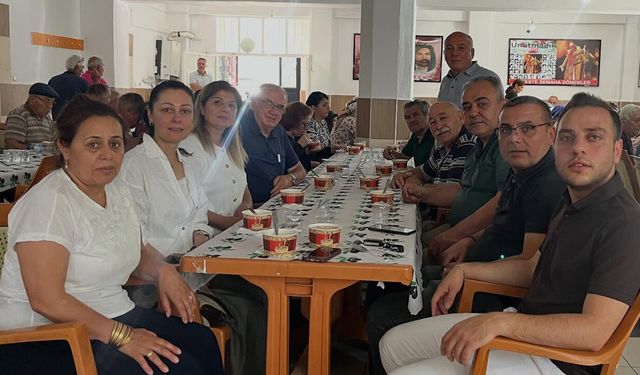 CHP heyeti Güvenli Köyü’ndeki aşure etkinliğine katıldı