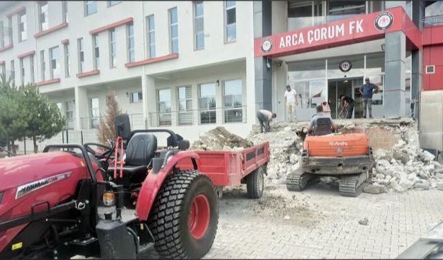 Arca Çorum FK’nın tesisleri Süper Lig’e hazırlanıyor