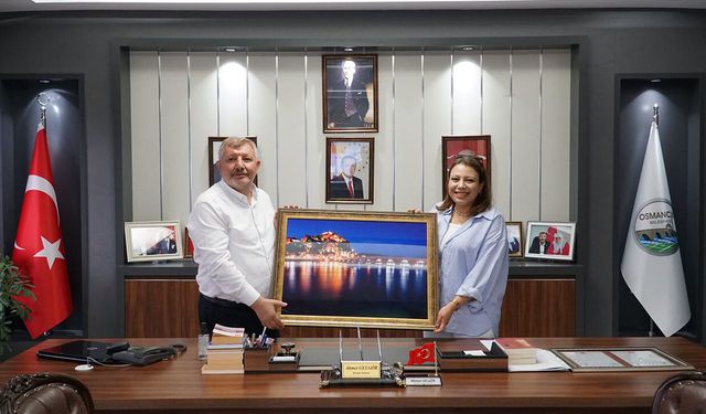 Tayini çıkan Sağlık Müdüründen Başkan Gelgör’e veda ziyareti
