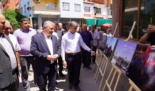 15 Temmuz sergisinde duygusal anlar yaşandı