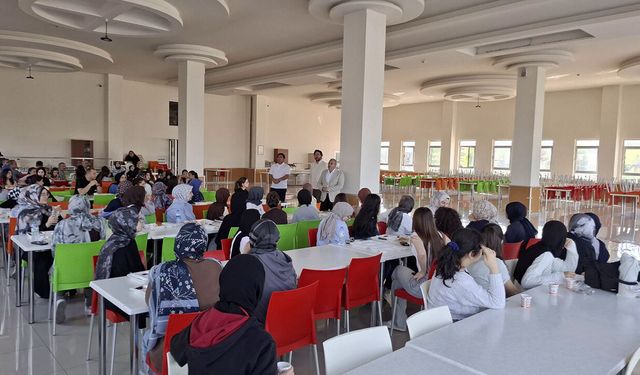 DYK öğrencileri kahvaltı programında buluştu