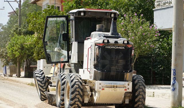Osmancık’ta Müstahsil Sokak’ta asfalt hazırlığı başladı