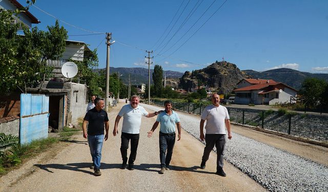 Osmancık’ta Kavaközü Sokak’ta asfalt çalışması başladı
