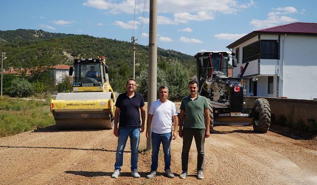Gemici TOKİ’de asfalt öncesi yol hazırlıkları sürüyor