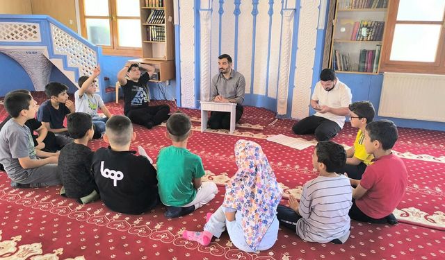 Boğazkale’de yaz Kur’an kurslarına ziyaret