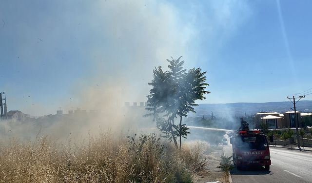 Çorum'da otluk alanda çıkan yangın büyümeden söndürüldü