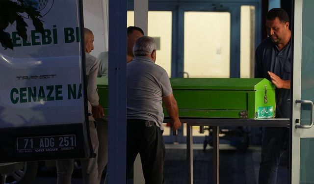 "Babam kayıp" demişti: Cesedini tuvalette parçalanmış halde buldular!