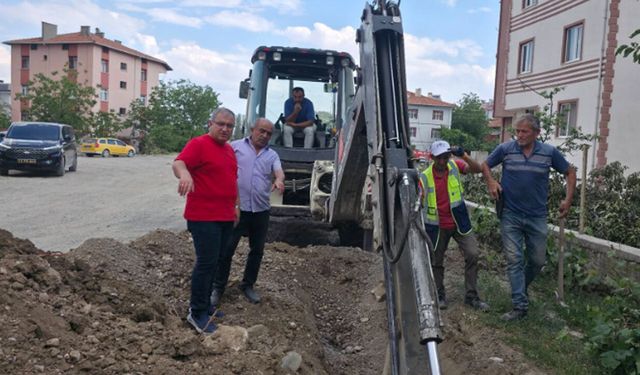 Ahmet Yesevi Caddesi’nde altyapı çalışmaları başladı
