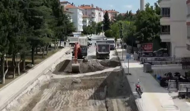 Küçük Abdullah Caddesi’nde altyapı ve yol çalışması