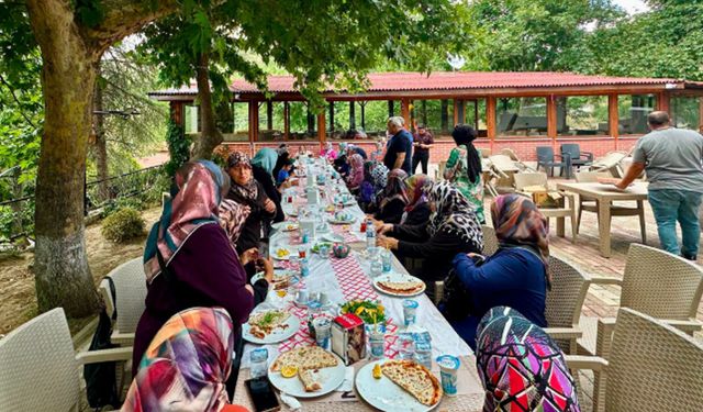 Başkan Çizikci, Ulaştepe Mahallesi sakinlerini gönül sofrasında ağırladı