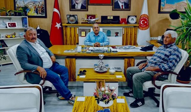 İbek Köyü Muhtarı’ndan Başkan Bıyık’a ziyaret