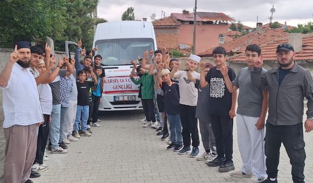 Karşıyaka Camii gençleri Kur’an’ın ışığında doğayla buluştu