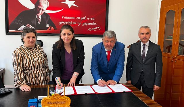 KA-DER’in “Kanserle Hayata Tutulan Eller” projesi için protokol imzalandı