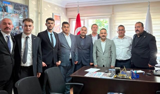 Ülkü Ocakları Sungurlu İlçe Yönetiminden belediye yöneticilerine ziyaret