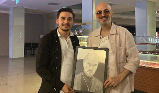 Çorumlu öğretmenden Soner Sarıkabadayı’ya özel portre