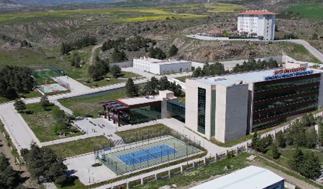 Sungurlu Meslek Yüksekokulu 969 öğrenciye ev sahipliği yapıyor