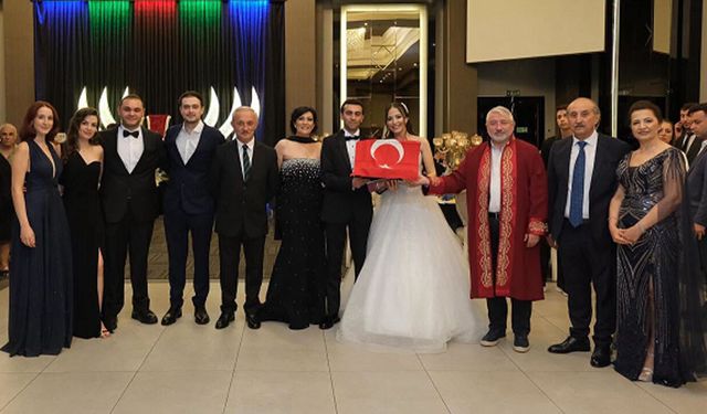 Barçinay ile Kaan dünyaevine girdi
