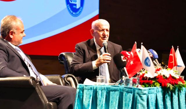 “İrade Bizim, Demokrasi Bizim” konferansına yoğun katılım
