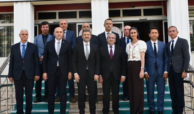 Cengiz Mete’den Çorum Milli Eğitim Müdürlüğü’ne ziyaret