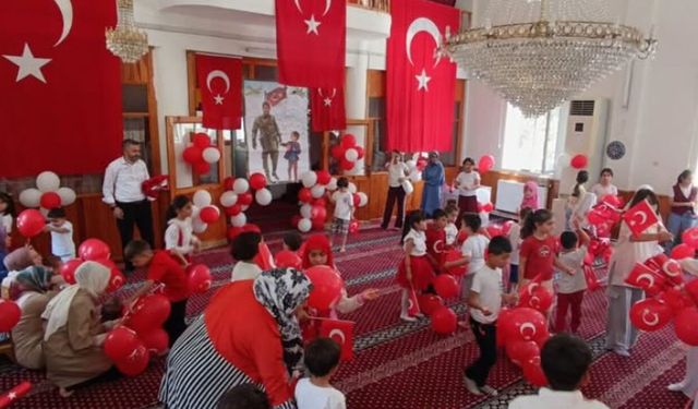 Ebussuud Camii öğrencilerinden 15 Temmuz’a özel anma programı