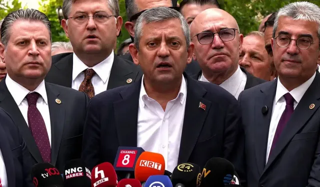 YENİ Parti resmen kuruldu! Özgür Özel’den ilk açıklama geldi