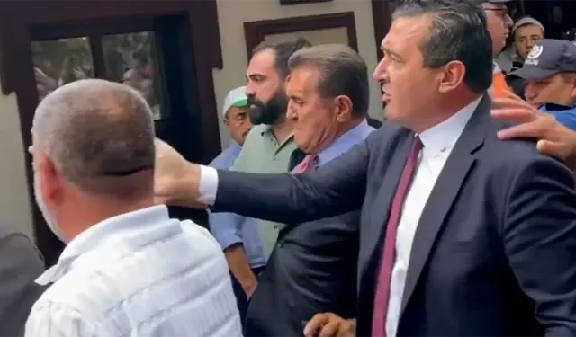YENİ Partili Mustafa Sarıgül’ün vatandaşa tekme attığı anlar kamerada
