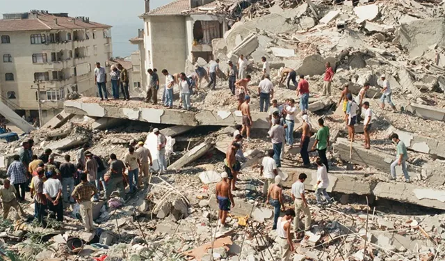 17 Ağustos felaketinin üzerinden 27 yıl geçti: Türkiye depreme ne kadar hazır