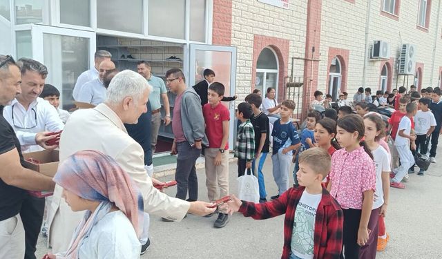 Mustafa Alagöz’den Kur’an kursu öğrencilerine ziyaret