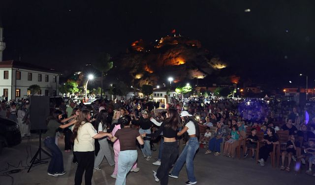 Osmancık’ta Gezen Sinema etkinliğine yoğun ilgi