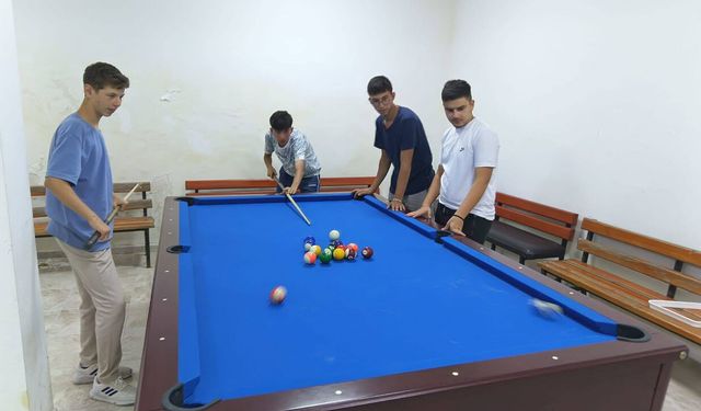 Oğuzlar’da gençler cami ve Gençlik Merkezi’nde buluştu
