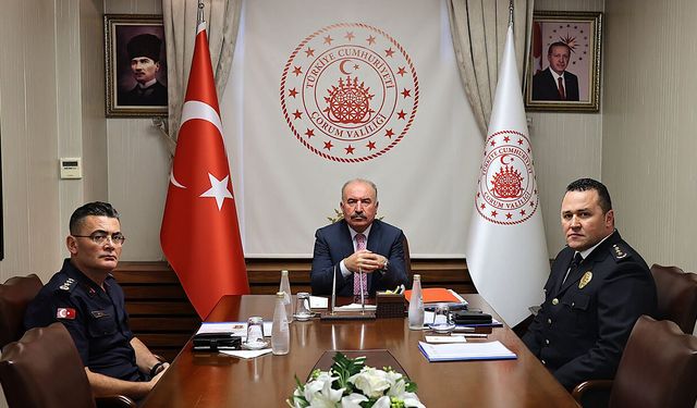 Çorum Valisi Ali Çalgan, milli dayanışma toplantısına katıldı