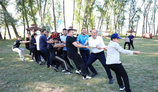 Başkan Arslan, İsmail Gaspıralı Yaz Gelişim Programı’na katıldı