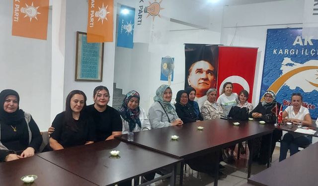 AK Parti Kargı Kadın Kolları yönetimi toplandı